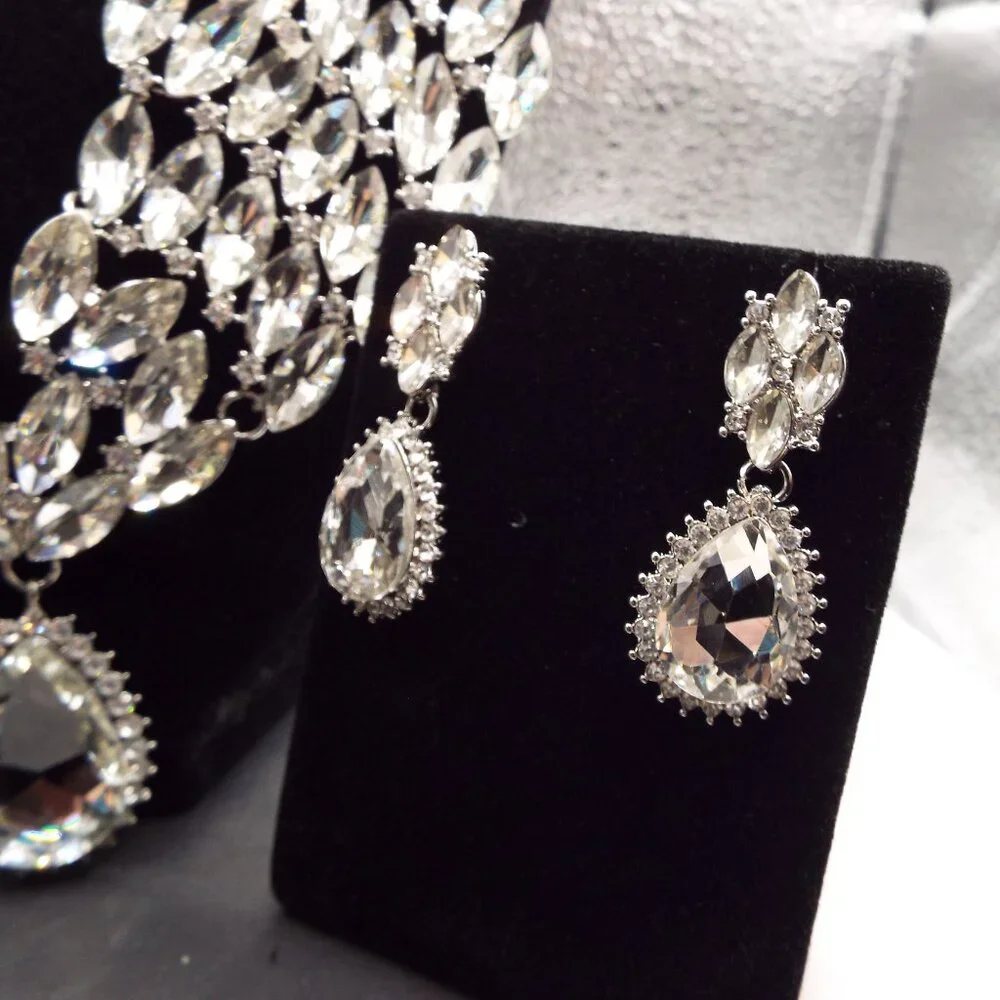 OSCAR WORTHY MASSIVE CRYSTAL MARQUISE & TEARDROP RHINESTONES NECKLACE SET B - Picture 5 of 8